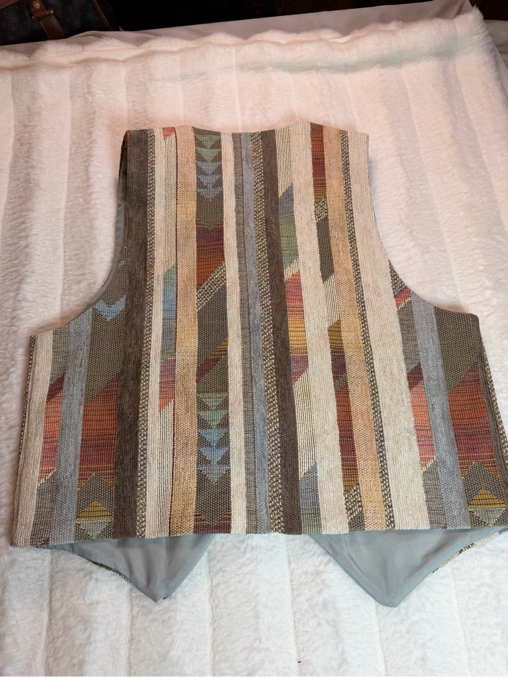 Pine River Apparel Southwestern Tapestry Vest Large Boho Western Cowgirl - Picture 4 of 7
